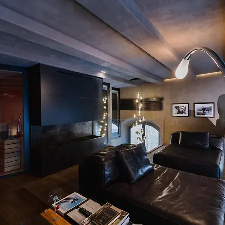 Apartment Strozzi Luxury View, Re Collection *