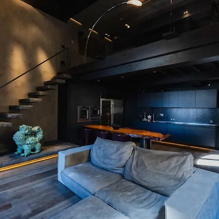 Apartment Strozzi Luxury View, Re Collection