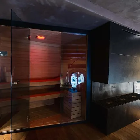 Apartment Strozzi Luxury View, Re Collection