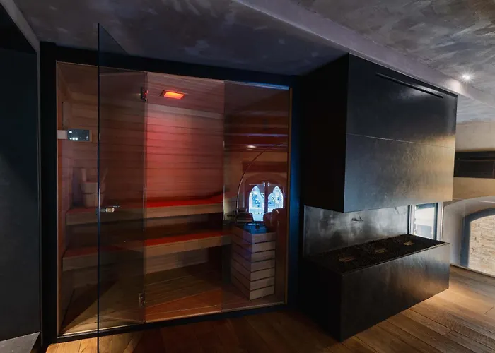 Strozzi Luxury View, Re Collection *